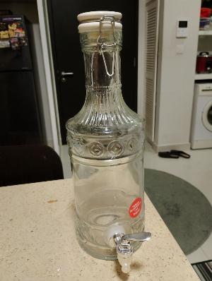 Glass jar of 5 litres